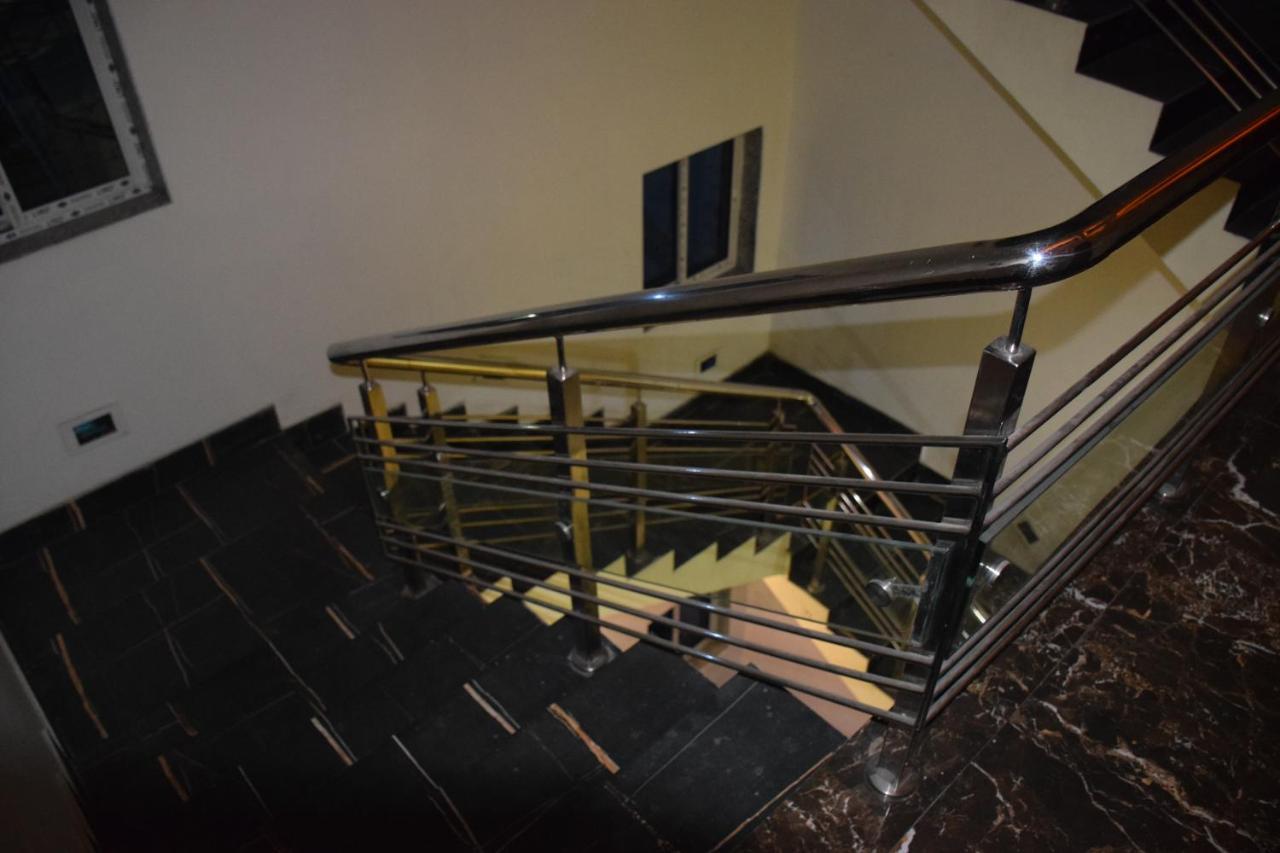 Recline Hotel And Restaurant Gauripur 外观 照片