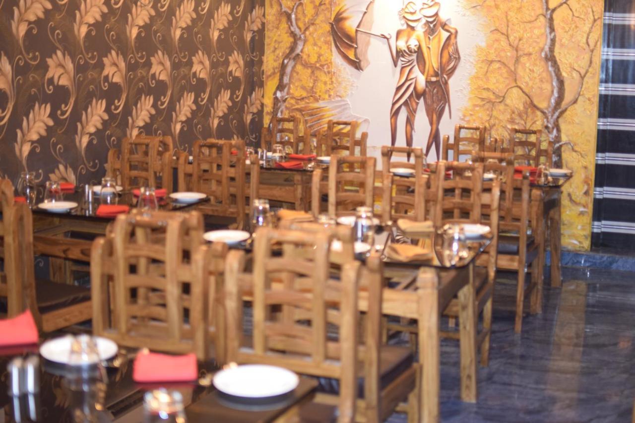 Recline Hotel And Restaurant Gauripur 外观 照片